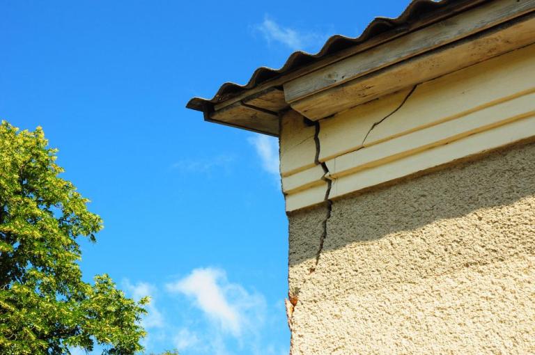 Maintenance d'un bâtiment, quels signes annoncent une intervention ?